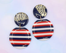 Load image into Gallery viewer, Earrings