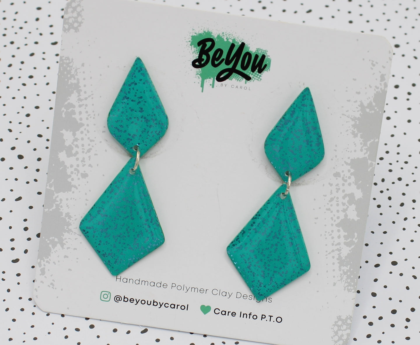EARRING