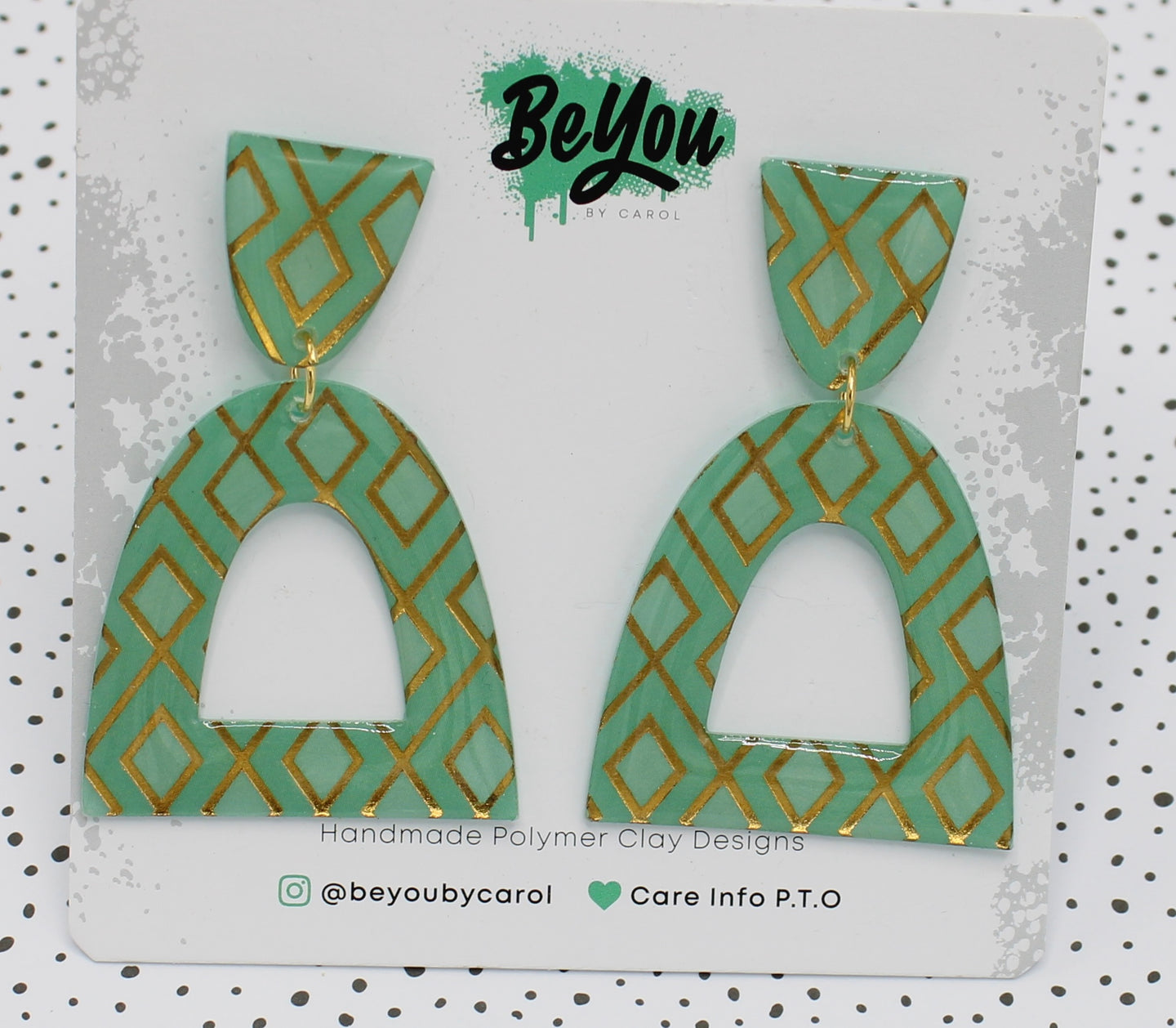EARRING