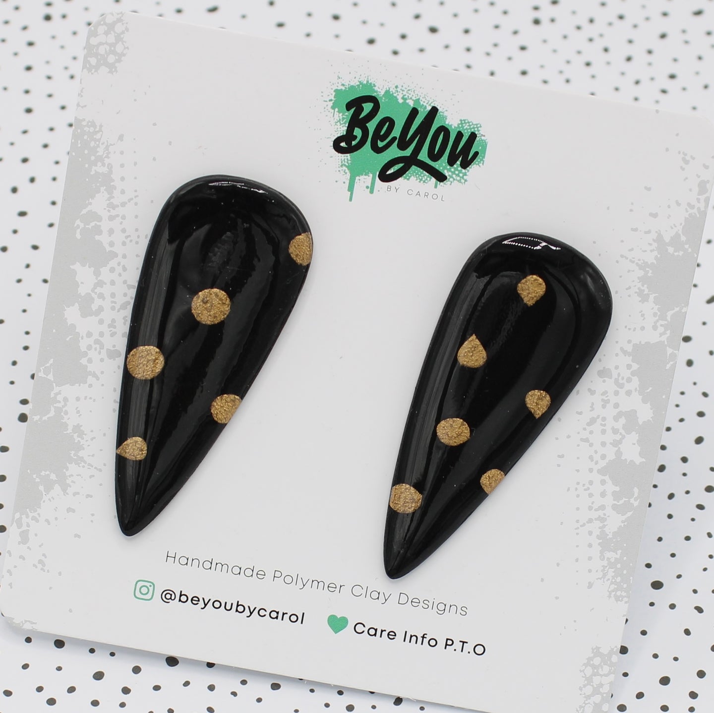 EARRING